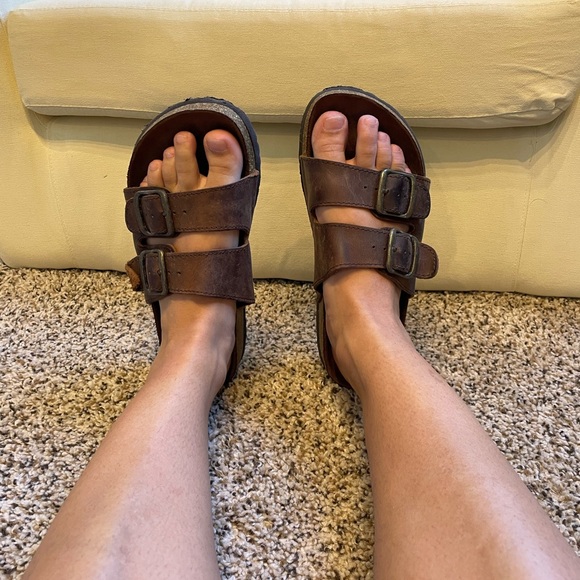 White Mountain leather sandals - Picture 1 of 4